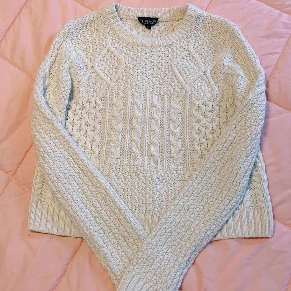 cropped cream sweater - Picture 1 of 6
